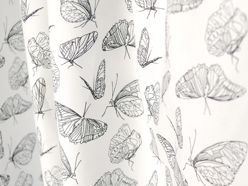 bedruckte_Stoffe_meterware_butterfly_white