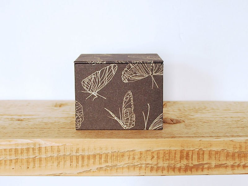Papier_Geschenkbox_Dekobox_Schmuckschachtel_Schmetterling_schwarz_klein