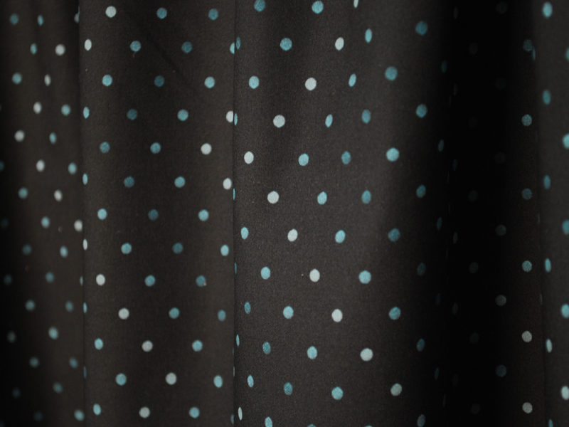 Stoffreste_günstig_kaufen_blue_dots_meterware