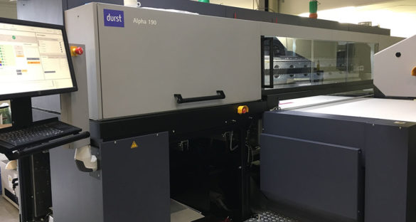 Digitale_Druckmaschine, Stoffdruck, Biofarben, nachhaltiger Stoffdruck, Bio-Stoffe,